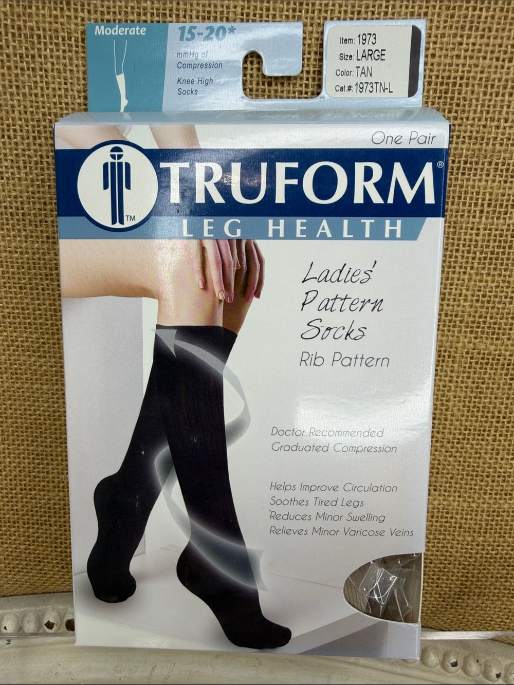 Truform Ladies' Pattern Knee-High Socks - Black